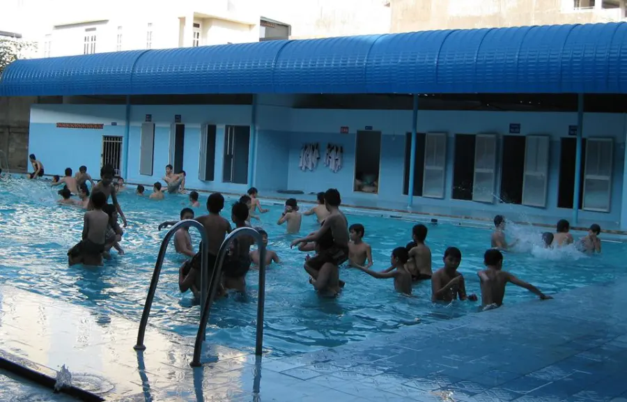 Trường TH, THCS, THPT Ngô Thời Nhiệm