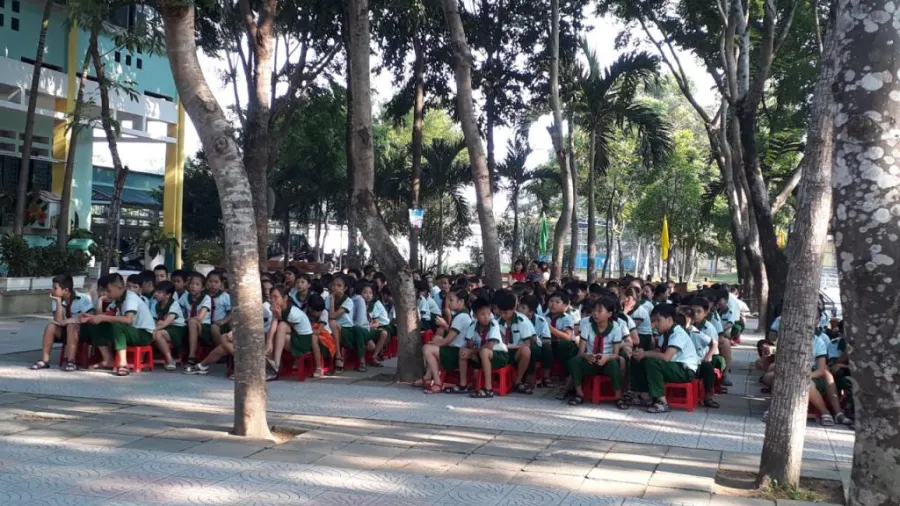 Trường tiểu học Hương Long