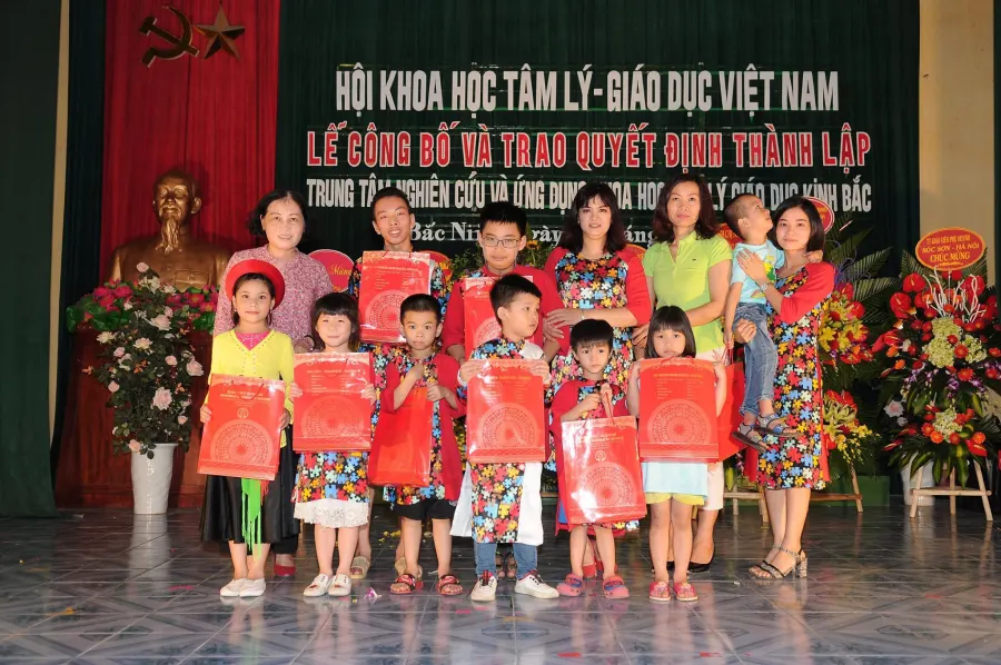 Trường mầm non Giáo dục trẻ tự kỉ