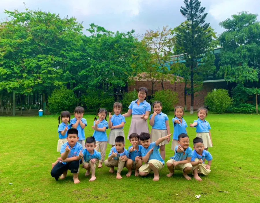 Hệ Thống Trường Mầm Non GoldenKids