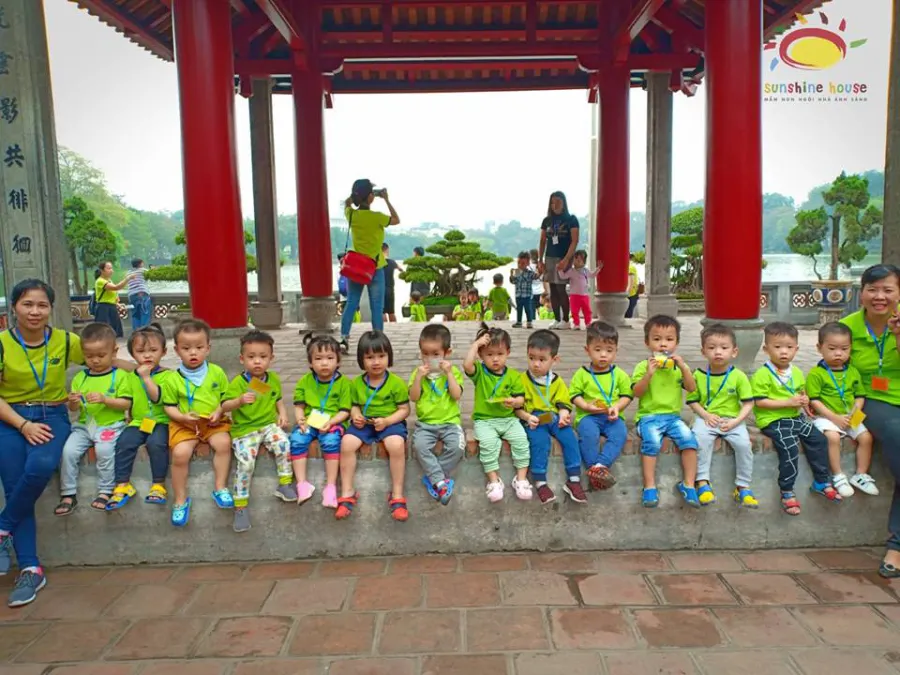 Trường mầm non quốc tế Ngôi Nhà Ánh Sáng (Sunshine International Kingdergarten)