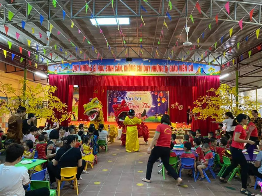 Trường mầm non Hoa Ban