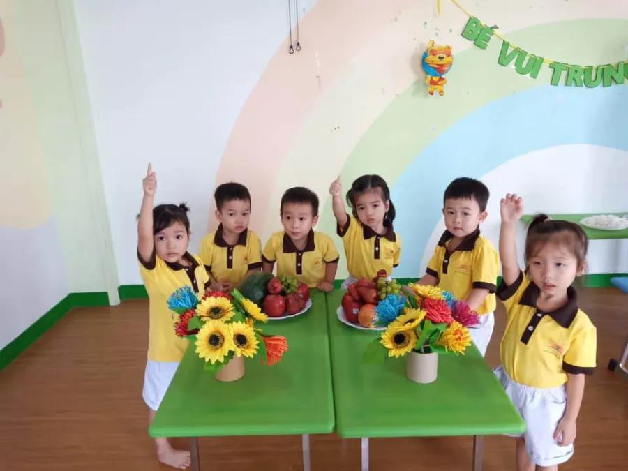 Trường mầm non Hướng Dương Vàng (Sun Flowers)