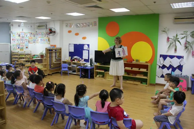 Trường mầm non Thần Đồng Bright School