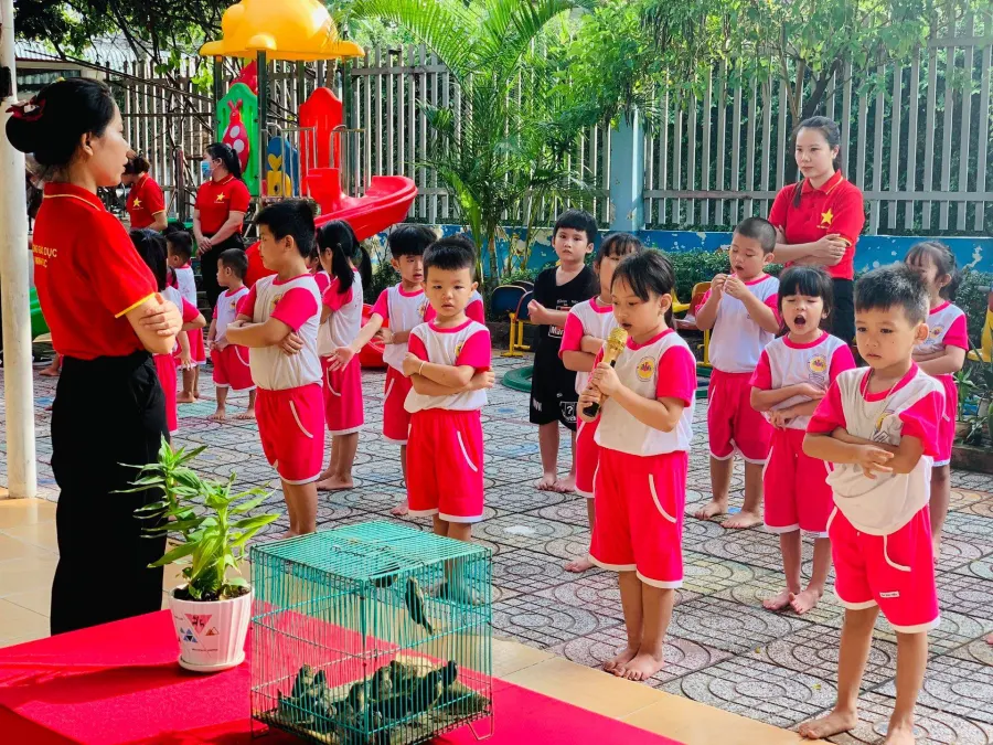 Trường mầm non Sen Hồng