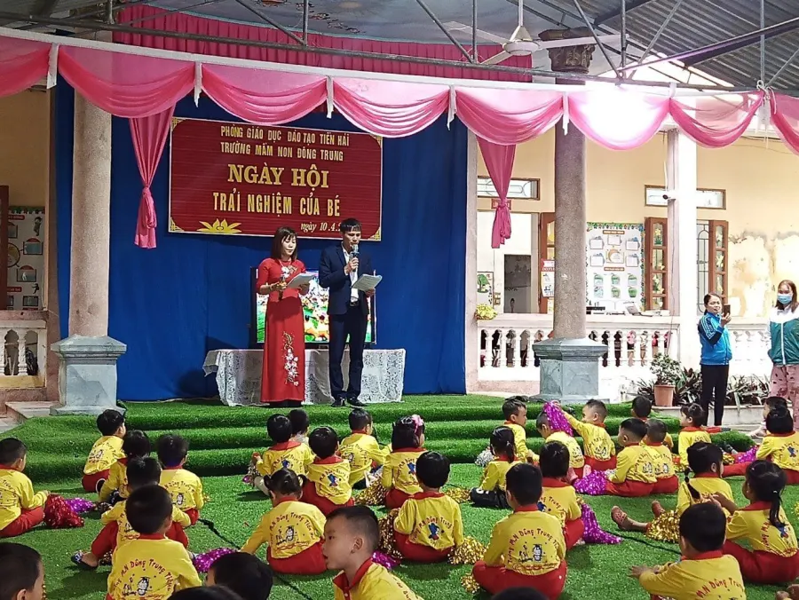 Trường mầm non Đông Trung