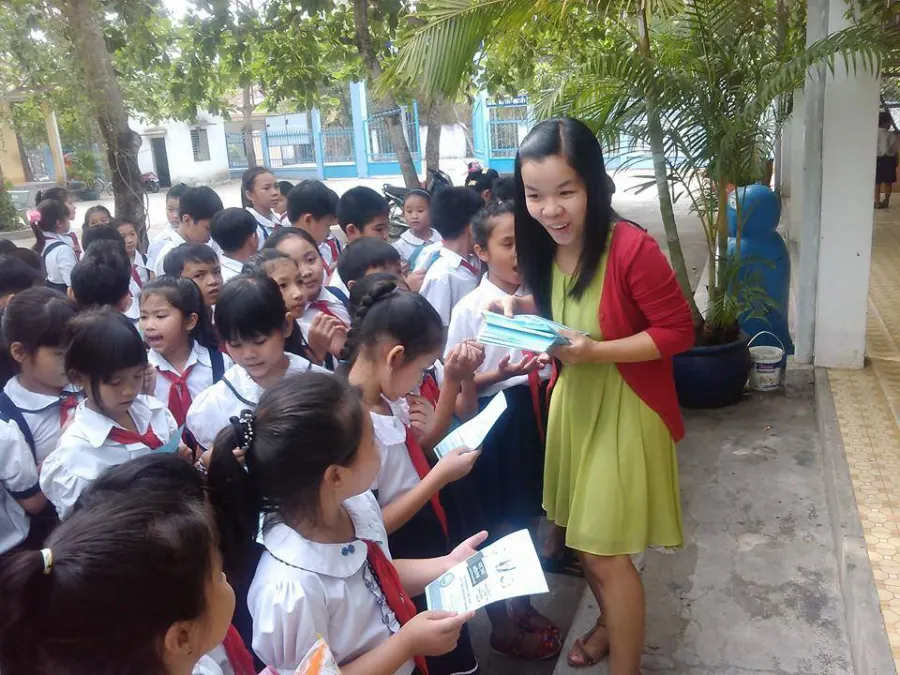 Trường Tiểu Học Lê Thị Hồng Gấm