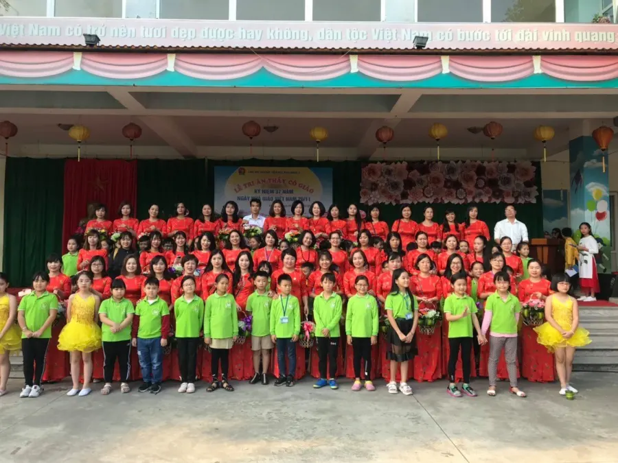 Trường Tiểu học Đình Bảng 2