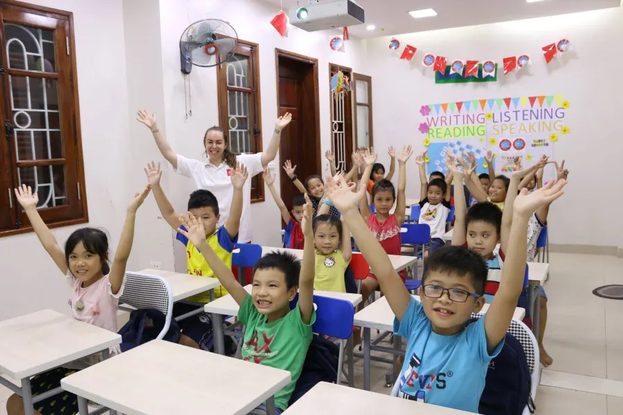 Trung Tâm Anh Ngữ Emax (Emax English Academy)