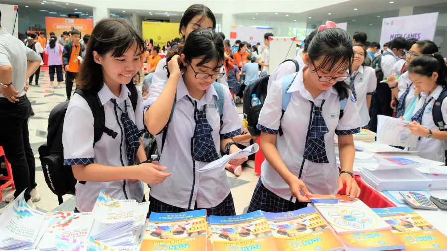 Trung Tâm Toán TITAN Education- Võ Thị Sáu
