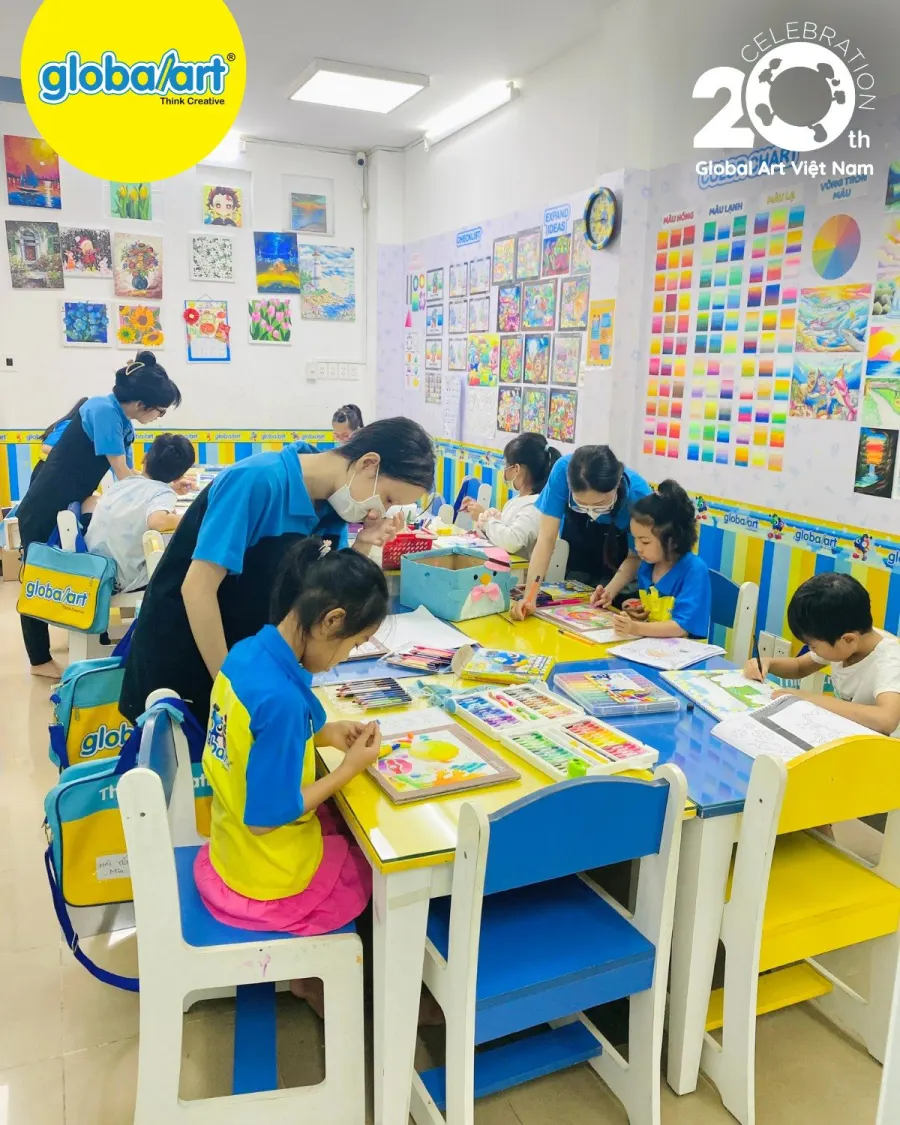 Trung Tâm Mỹ Thuật Global Art Việt Nam