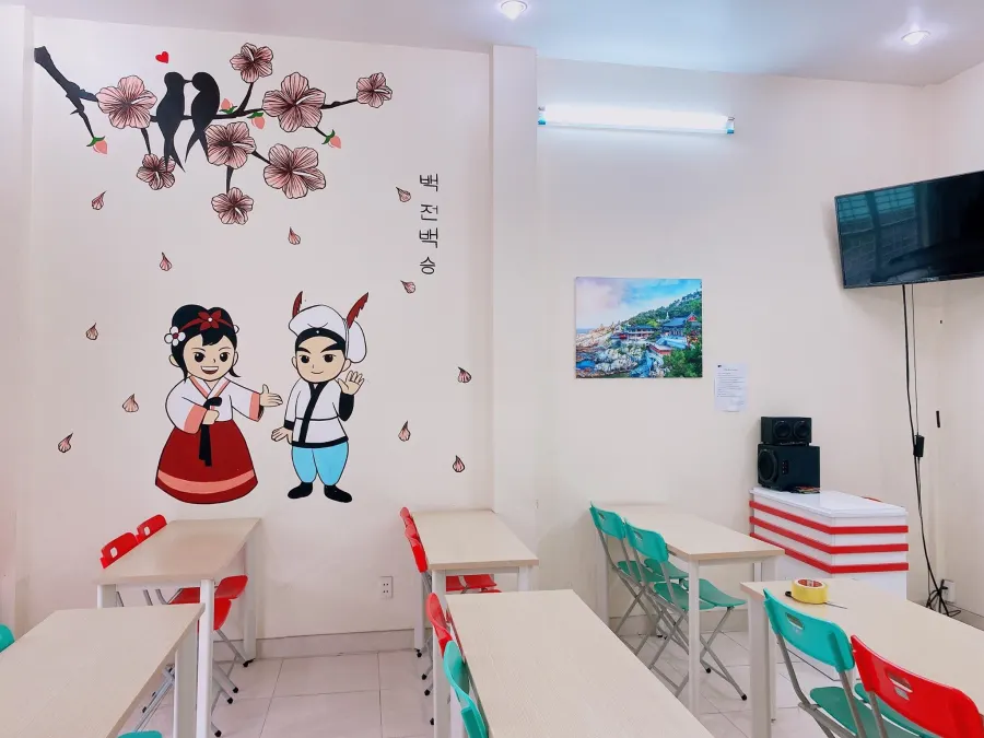 Trung tâm Ngoại Ngữ Tomato CS1