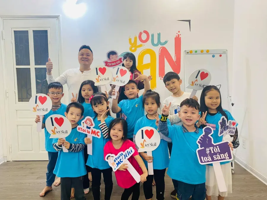 Trung tâm đào tạo MC chuyên nghiệp, MC nhí Vietskill