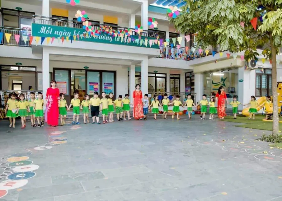Trường Mầm Non Ngôi Sao Cẩm Thạch