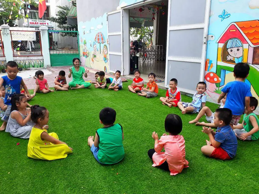 Trường Mầm Non Hoa Sen Xanh