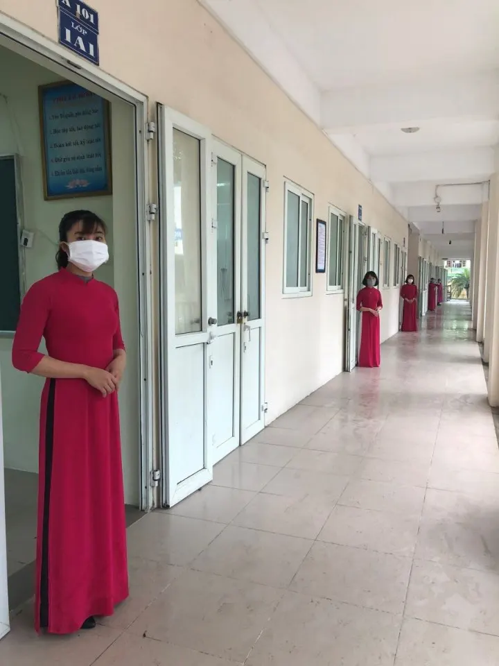 Trường tiểu học Việt Hưng - Hoa Lâm, Việt Hưng