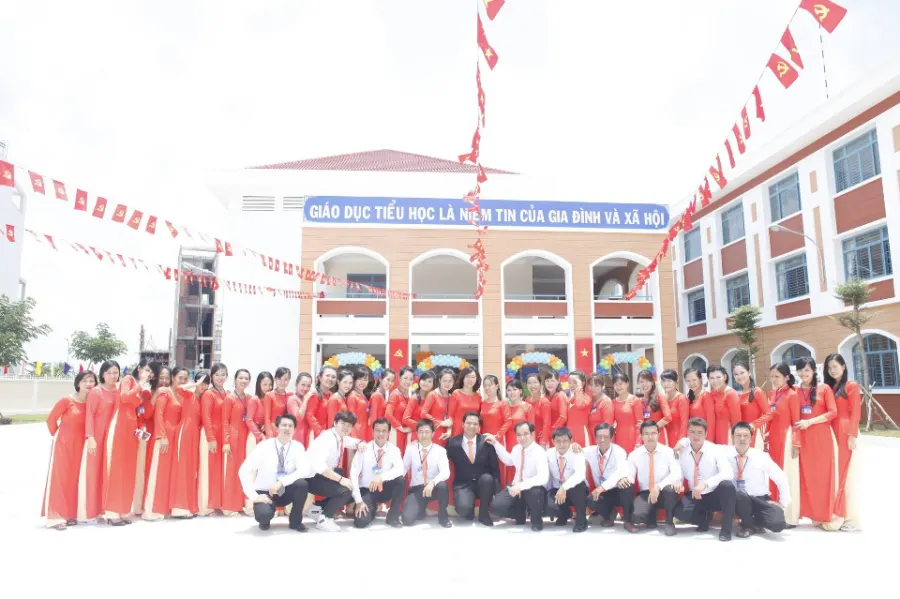 Trường Tiểu học Lê Đức Thọ