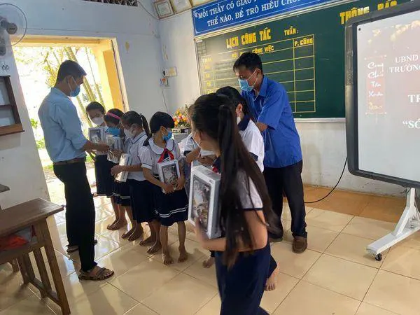 Trường Tiểu Học Xuân Đông