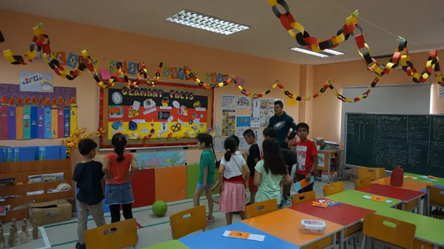 Singapore International School - SIS (Trường Quốc tế Singapore)
