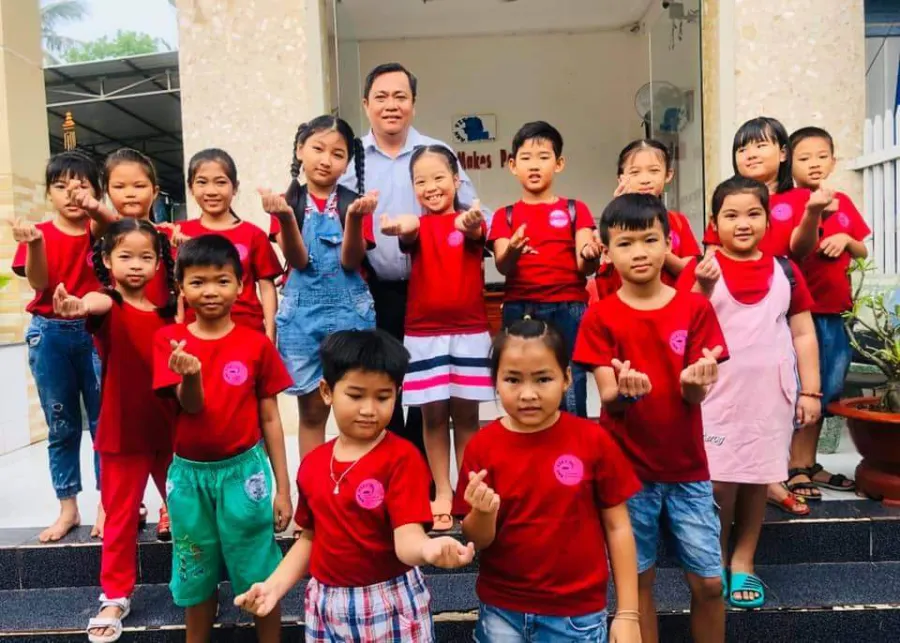 Trung Tâm Ngoại Ngữ - Tin Học Anh Việt - Hoà Thành