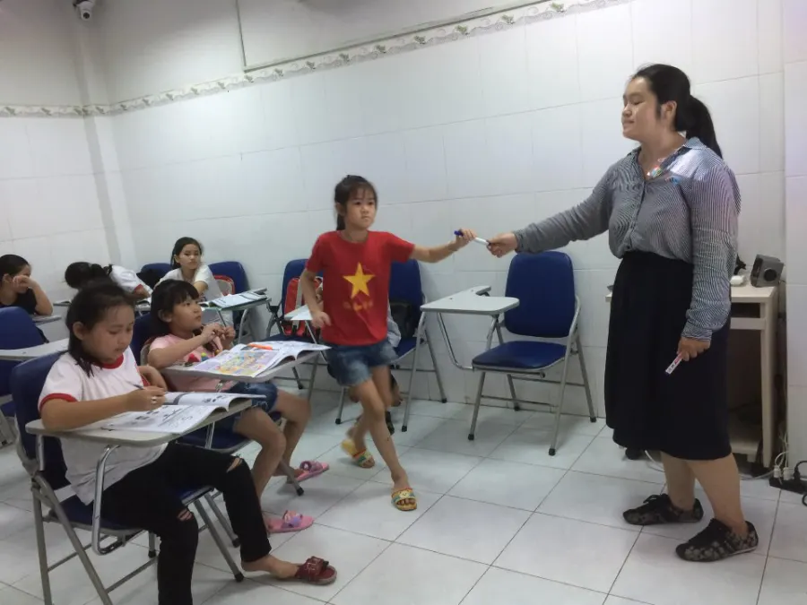 Trung Tâm Anh Ngữ Color English Center