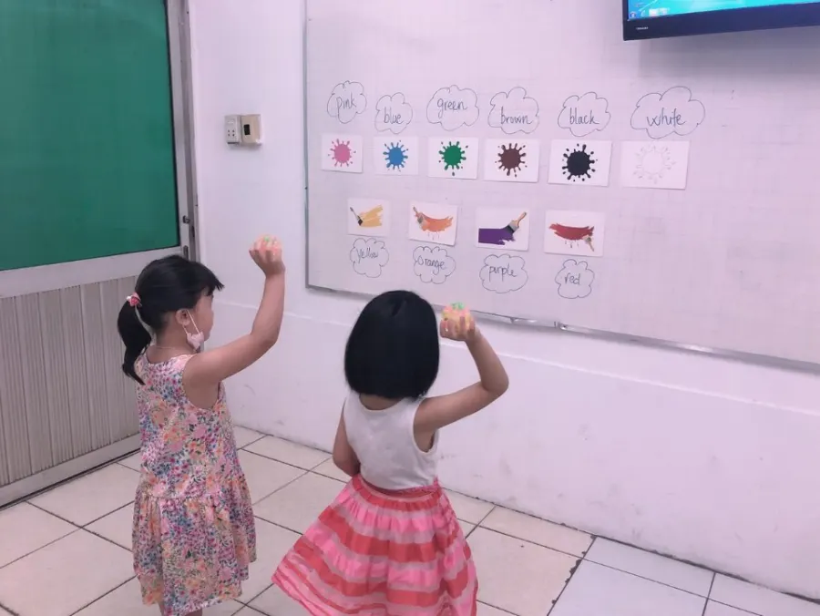 Trung Tâm Ngoại Ngữ Đông Phương Mới