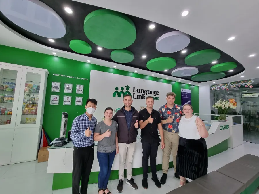 Trung tâm Language Link Academic - Tiếng Anh chuyên tích hợp