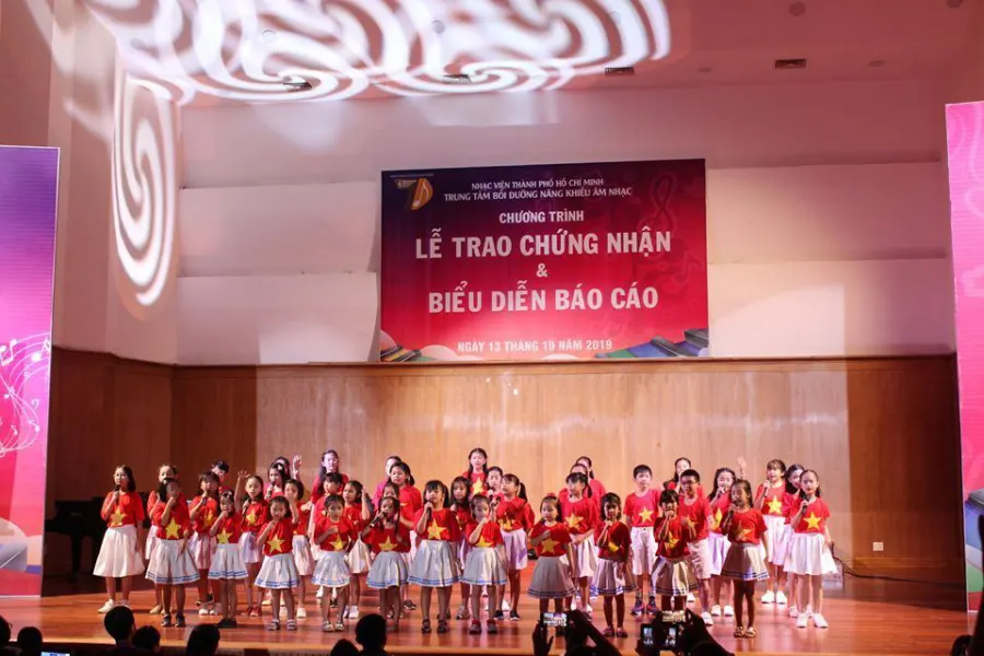 Trung Tâm Bồi Dưỡng Năng Khiếu Âm Nhạc ( Music Training & Development Center )