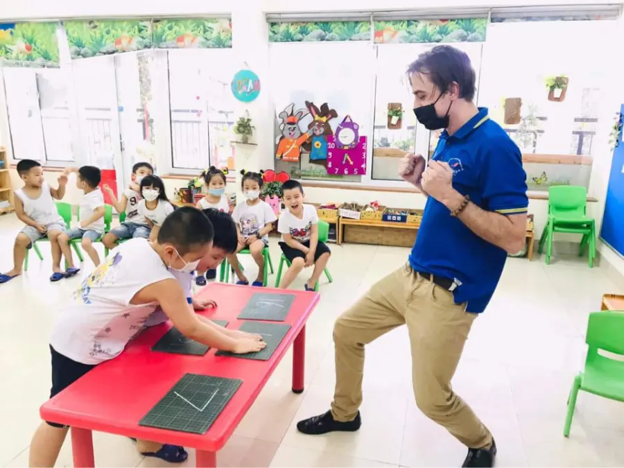 Trung Tâm Ngoại Ngữ Quốc Tế New Space (NSI)