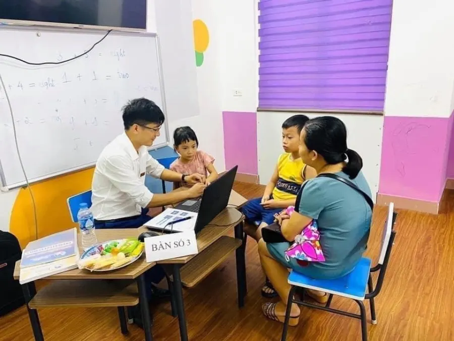 Học Viện Anh Ngữ A Plus - TT Chúc Sơn