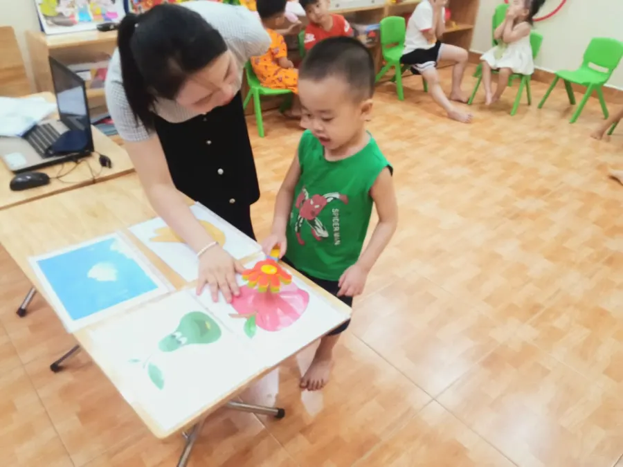 Trường Mầm Non Nắng Ban Mai