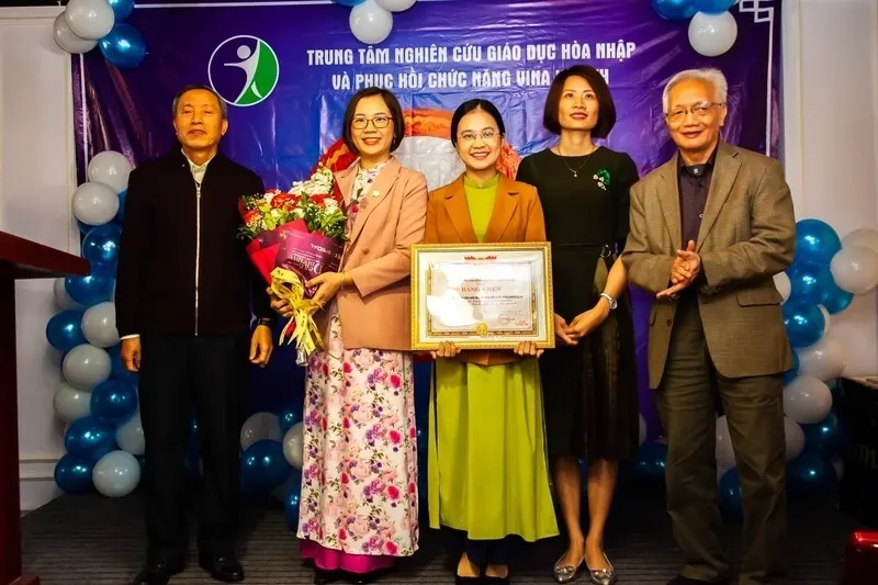 Trung tâm Phục hồi chức năng & Trị liệu ngôn ngữ Vina Health