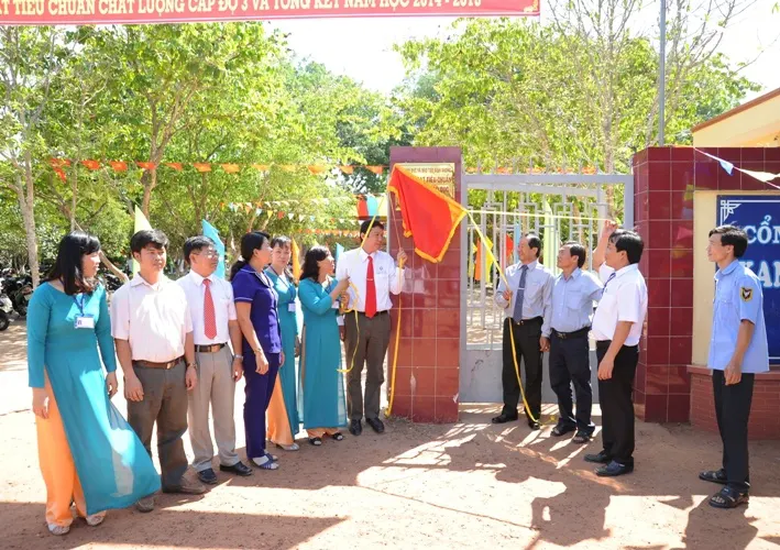 Trường Tiểu Học Long Hoà