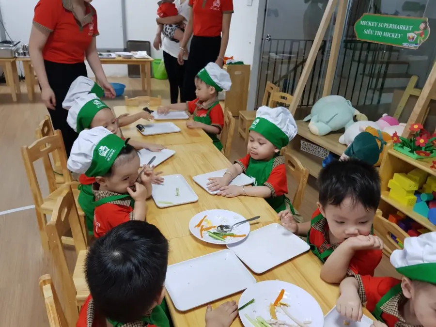 Trường mầm non Ý Việt Montessori - Ngoại Giao Đoàn