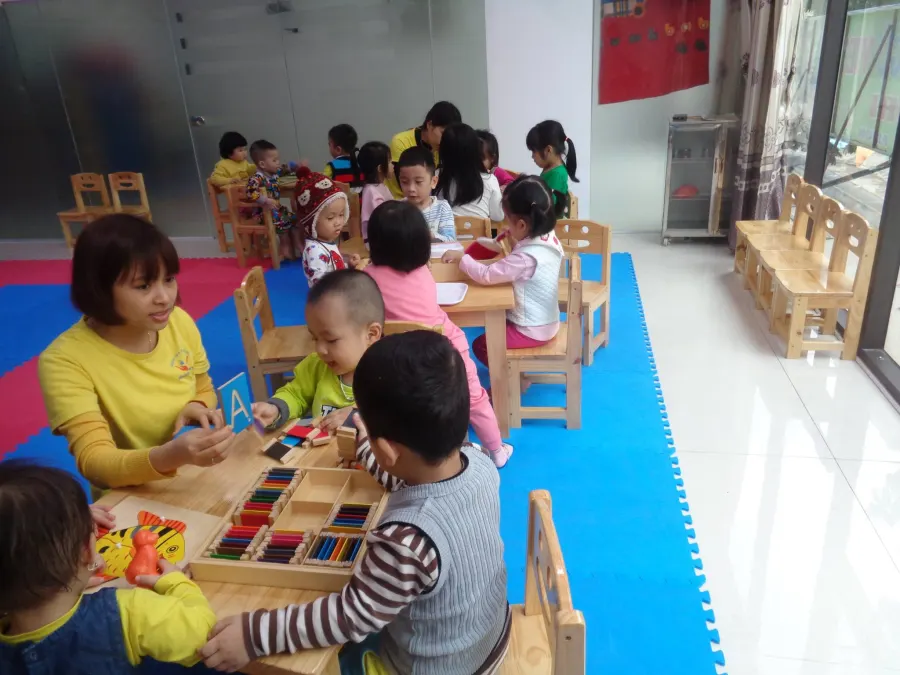 Trường mầm non song ngữ Vietkids Montessori