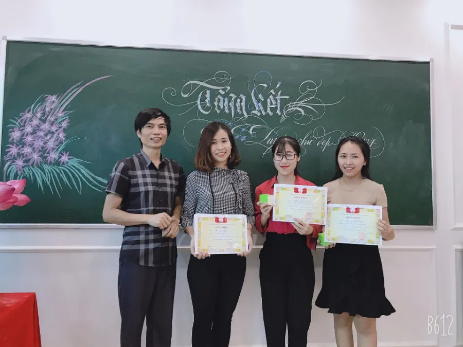 Trung Tâm Luyện Chữ Đẹp Ánh Dương