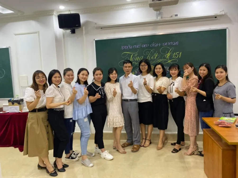 Trung Tâm Luyện Chữ Đẹp Ánh Dương