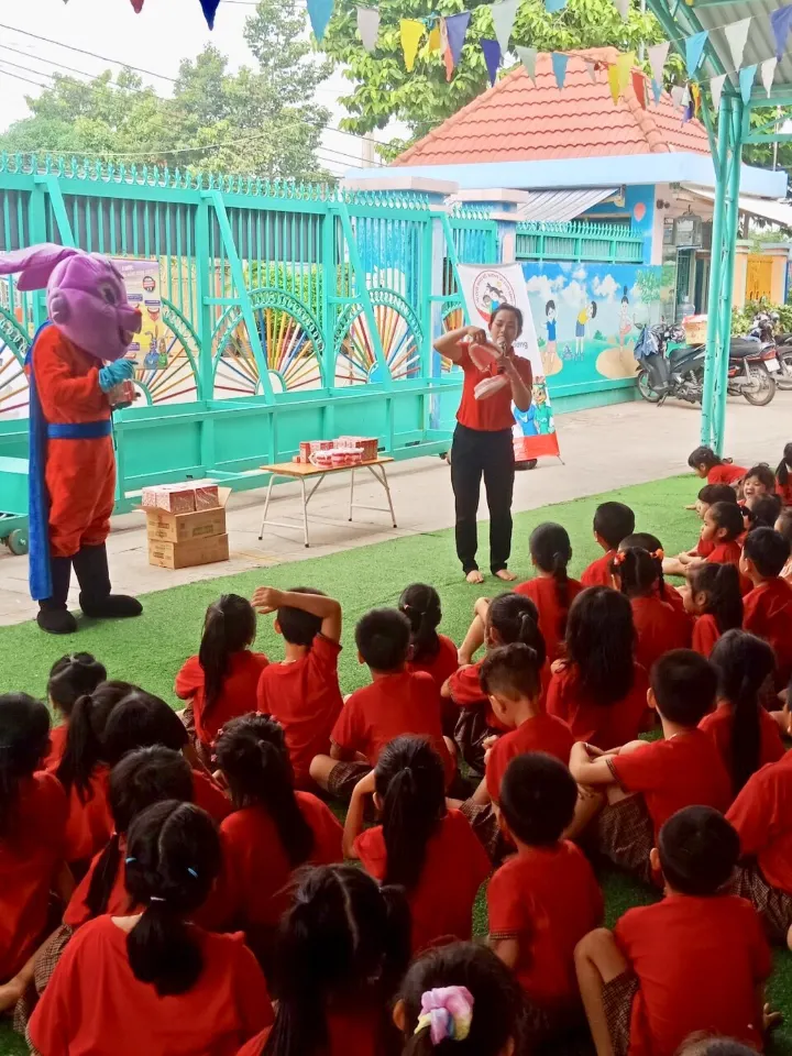 Trường Mầm Non Hoa Hướng Dương