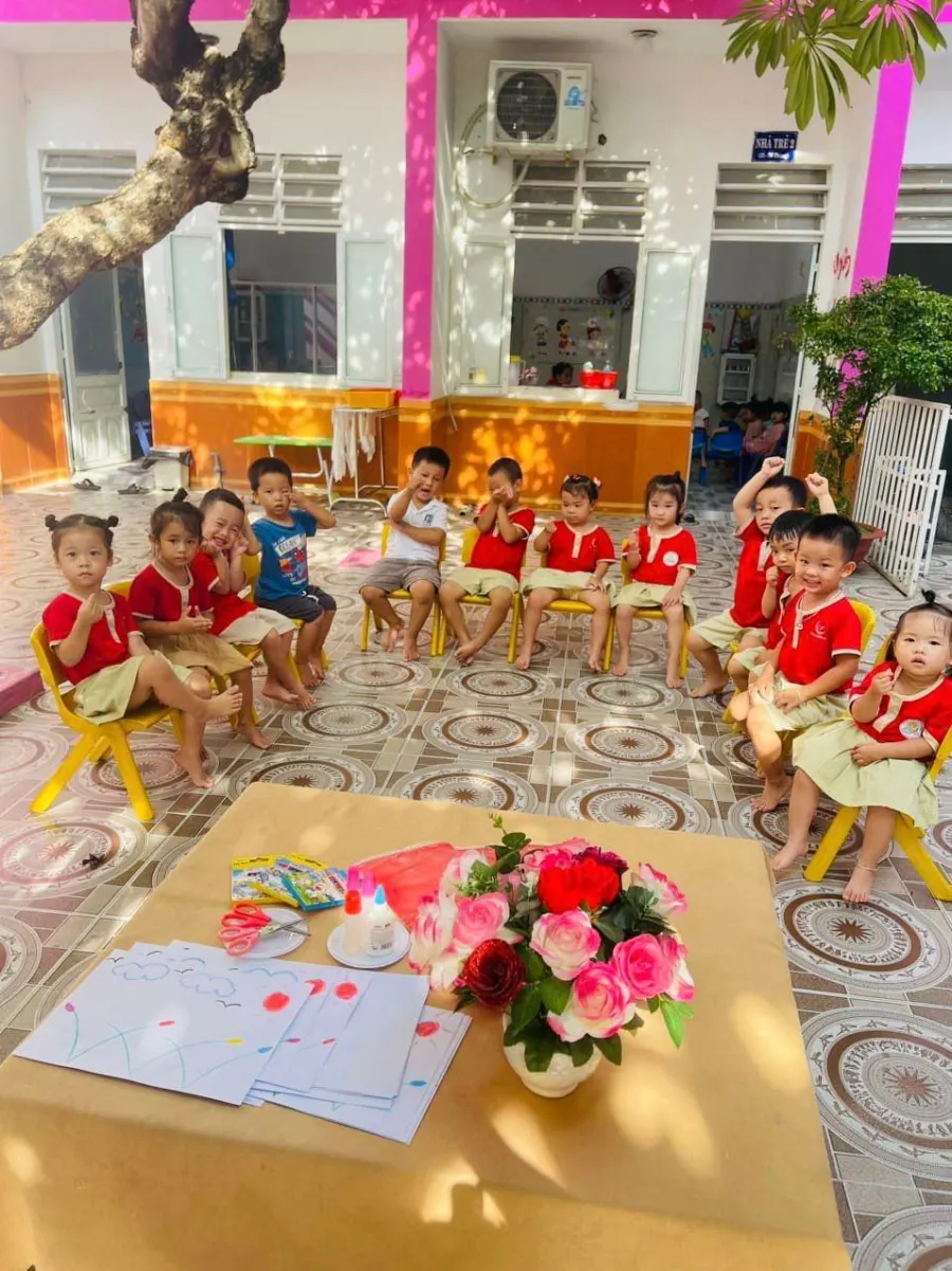 Trường Mầm Non Trăng Vàng (Yellow Moon Kindergarten)
