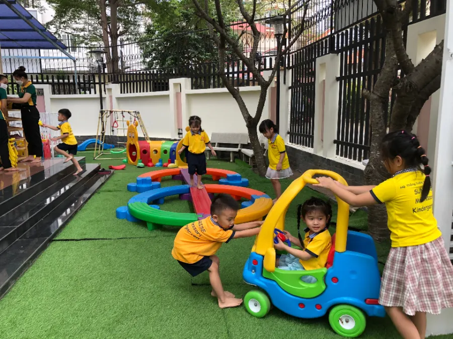 Trường Mầm Non Song Ngữ Sunrise Bilingual Kindergarten (SUNRISE)